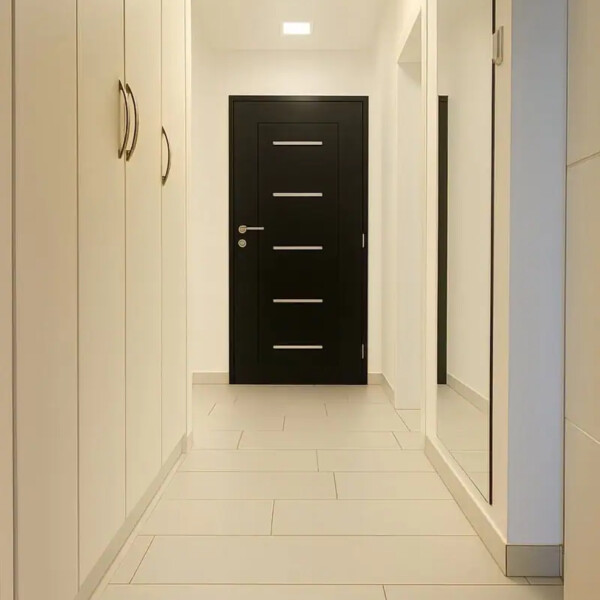 Adaptacija stana Zagreb - zatvaranje nadsvjetla knaufom, spu&scaron;teni strop, ugradbena led rasvjeta, izrada glazure, postava kaermačkih pločica i bojanje zidova