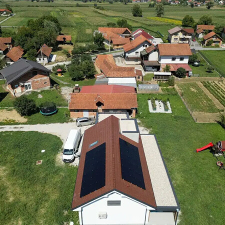 Solarna elektrana Zagreb, 5kw, Huawei inverter, solarni paneli trina Vetex S+