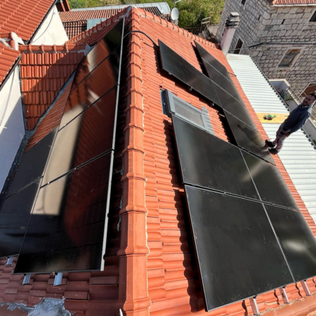Solarna elektrana Dalmacija