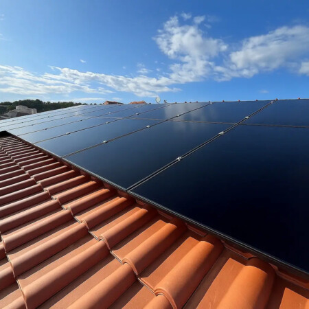 Ugradnja solarne elktrane Hvar, Dalmacija