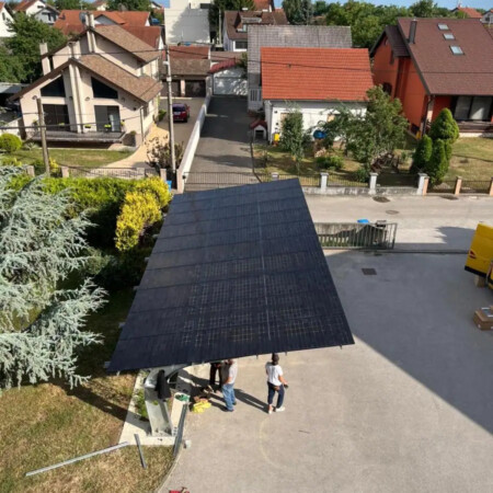 Solarna nadstre&scaron;nica